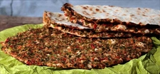 Antep Lahmacun Tarifi ve Malzemeleri